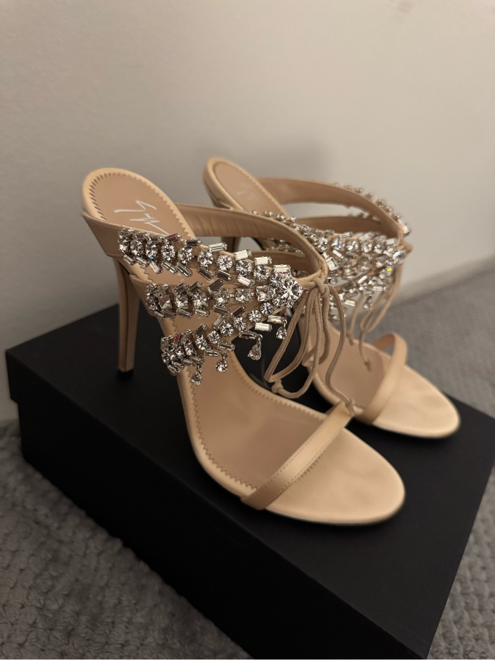 Giuseppe Zanotti Madelyn Sandal Heels - Picture 5 of 7